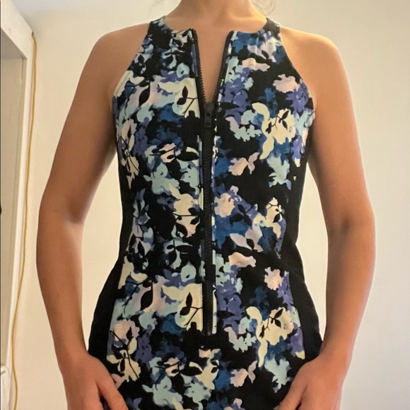 Stylestalker Floral Print Dress - Picture 2 of 7